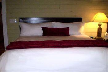 Creekside Lodge Dadeville ภายนอก รูปภาพ